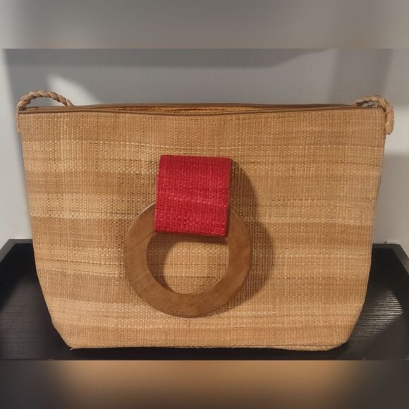 Hand Crafted Handbags - Handmade Straw Bag from Cameroon Africa